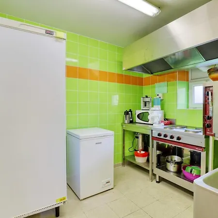 Holiday home Maison Spacieuse Avec Jardin Pres De Le Bouffay *
