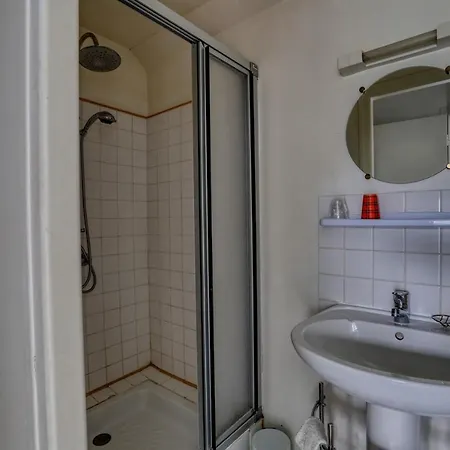 Maison Spacieuse Avec Jardin Pres De Le Bouffay *