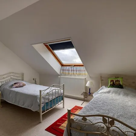 Сasa de vacaciones Maison Spacieuse Avec Jardin Pres De Le Bouffay *