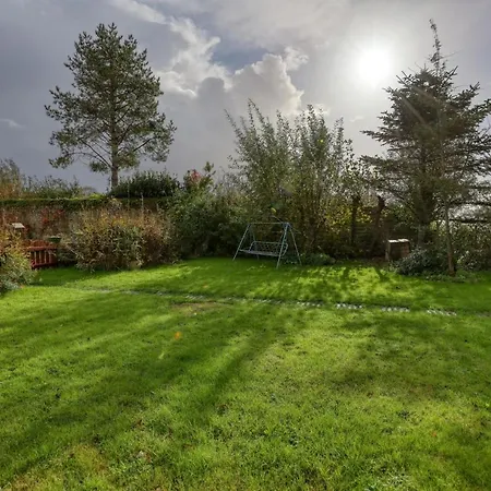Maison Spacieuse Avec Jardin Pres De Le Bouffay *