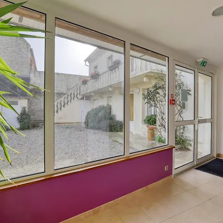 Maison Spacieuse Avec Jardin Pres De Le Bouffay 度假居