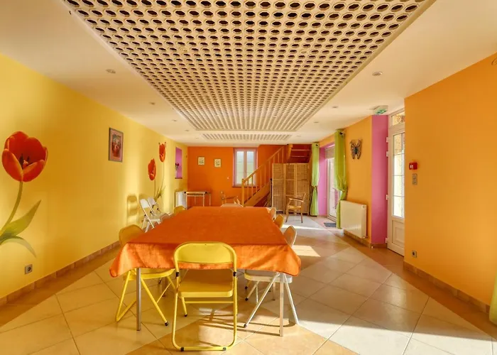 Maison Spacieuse Avec Jardin Pres De Le Bouffay Nyaraló *