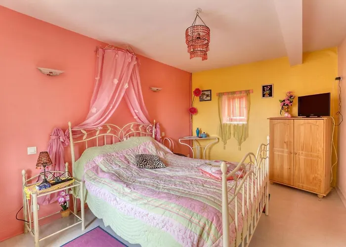 Maison Spacieuse Avec Jardin Pres De Le Bouffay Nyaraló *